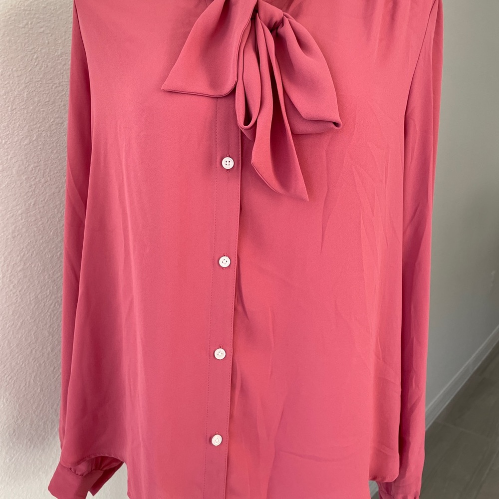 JCrew Tie-Neck Blouse Size Medium
